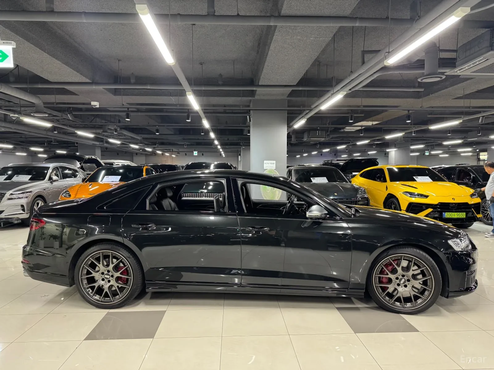 Audi S8 UNIKAT* 44000KM!!!* S8* QUATTRO* , снимка 2 - Автомобили и джипове - 55102686