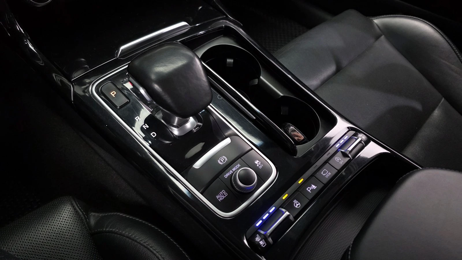 Kia Stinger 2.2d* HUD* ������� �����* ��. ��������* ������ ��� | Mobile.bg � ����������� 9