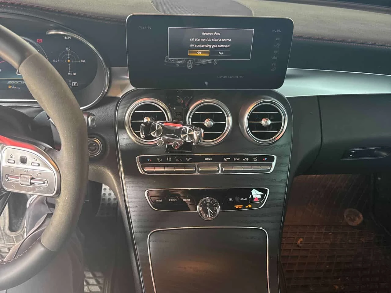Mercedes-Benz C 43 AMG * 43 * АВТОКРЕДИТ БЕЗ ПЪРВОНАЧАЛНА ВНОСКА* , снимка 9 - Автомобили и джипове - 55427513