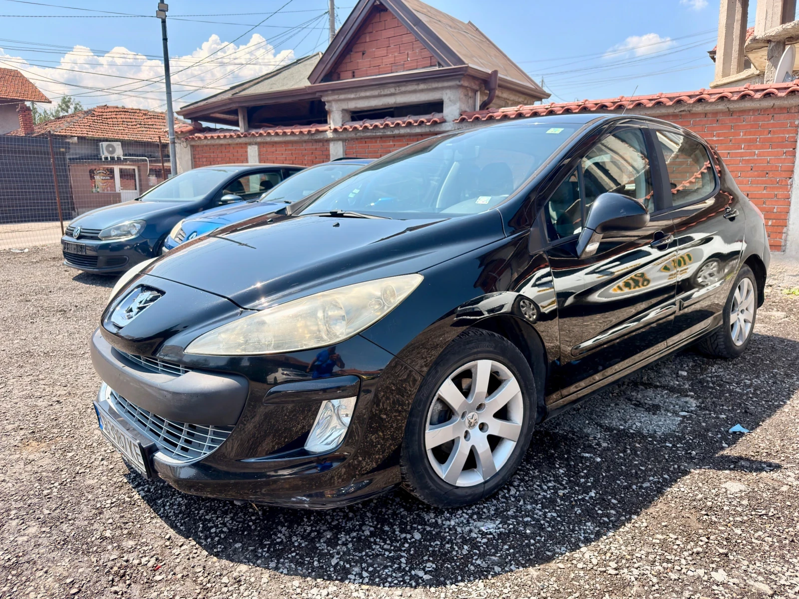 Peugeot 308 Напълно обслужен, снимка 2 - Автомобили и джипове - 55994739