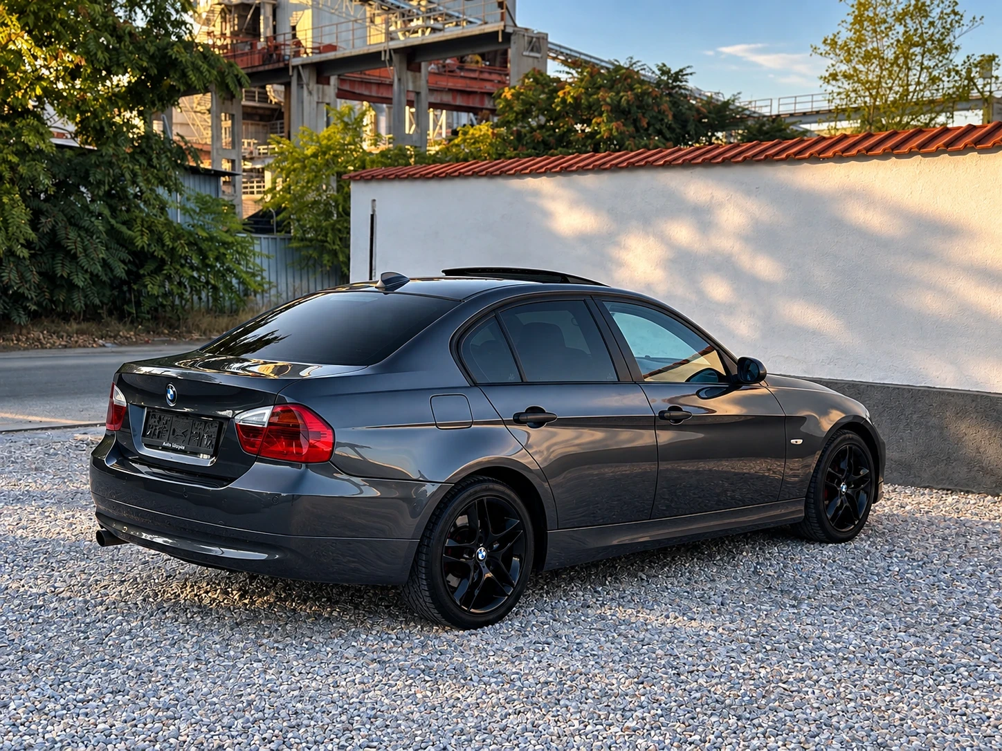 BMW 320 НАВИГАЦИЯ/ПОДГРЕВ/163/ЛЮК, снимка 4 - Автомобили и джипове - 56074551