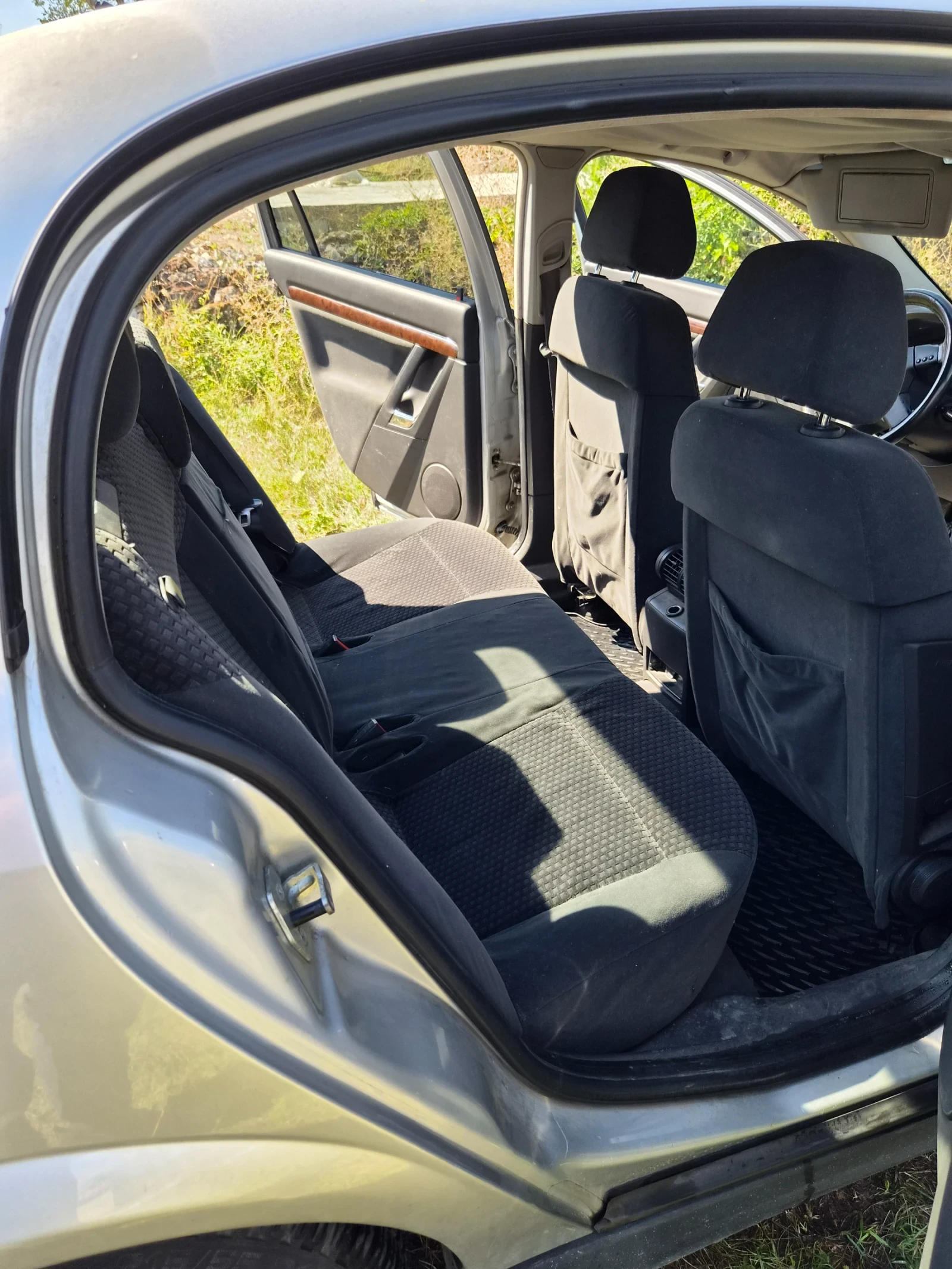Opel Vectra 1.8 16V, снимка 12 - Автомобили и джипове - 56219089