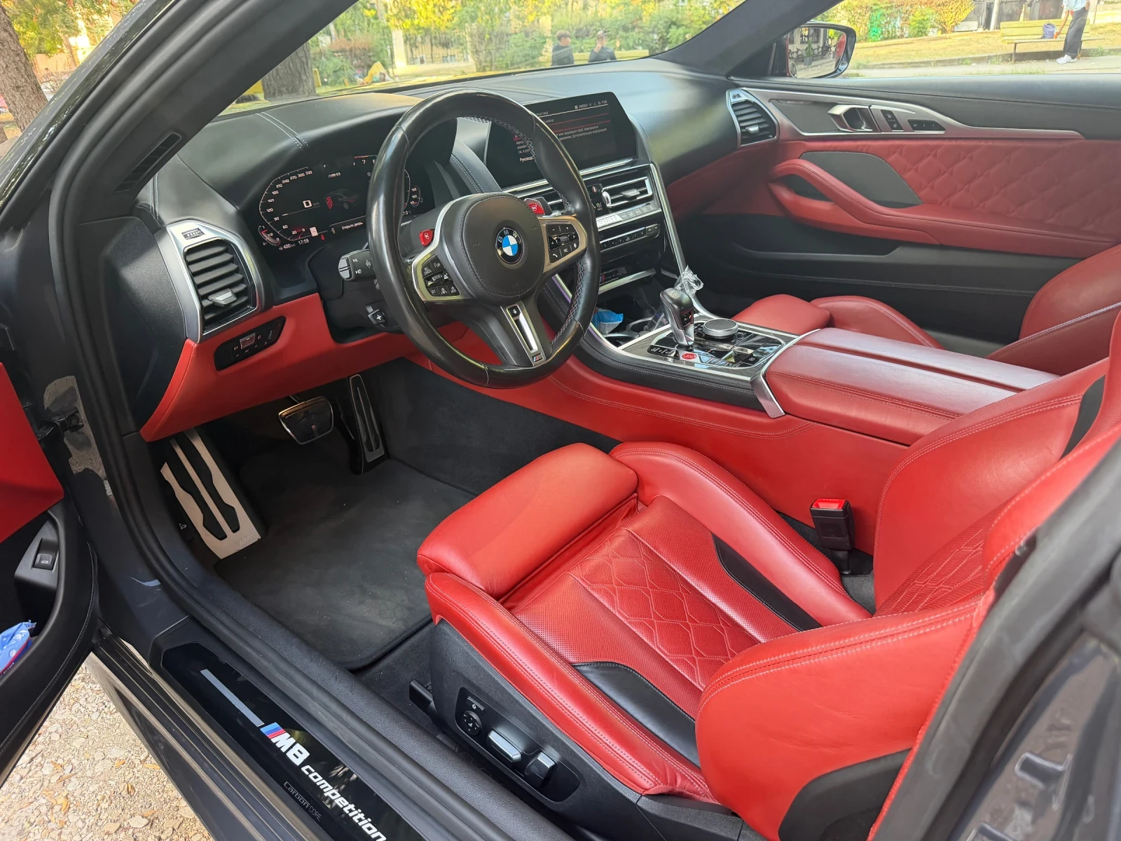 BMW M8 Carbon edition/Competition, снимка 4 - Автомобили и джипове - 56222278