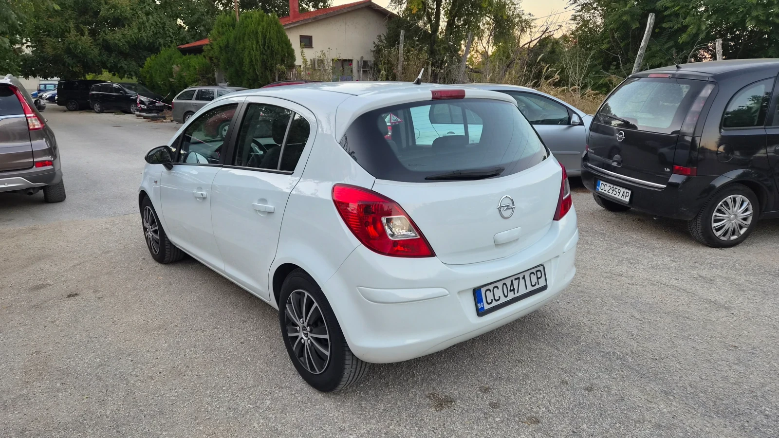 Opel Corsa D 1.2, снимка 4 - Автомобили и джипове - 56373300