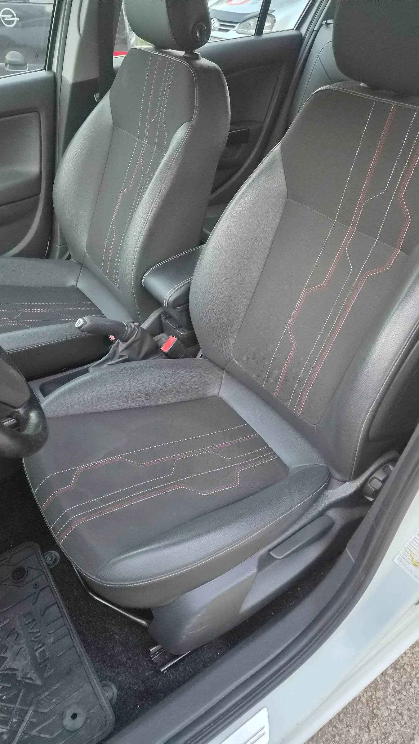 Opel Corsa D 1.2, снимка 11 - Автомобили и джипове - 56373300