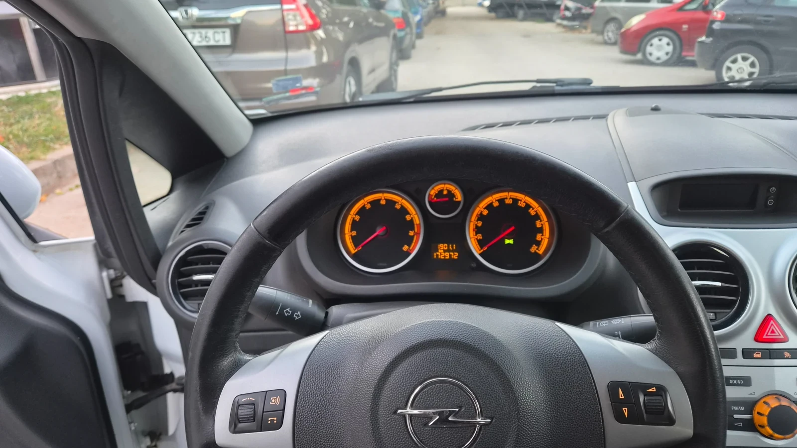 Opel Corsa D 1.2, снимка 8 - Автомобили и джипове - 56373300