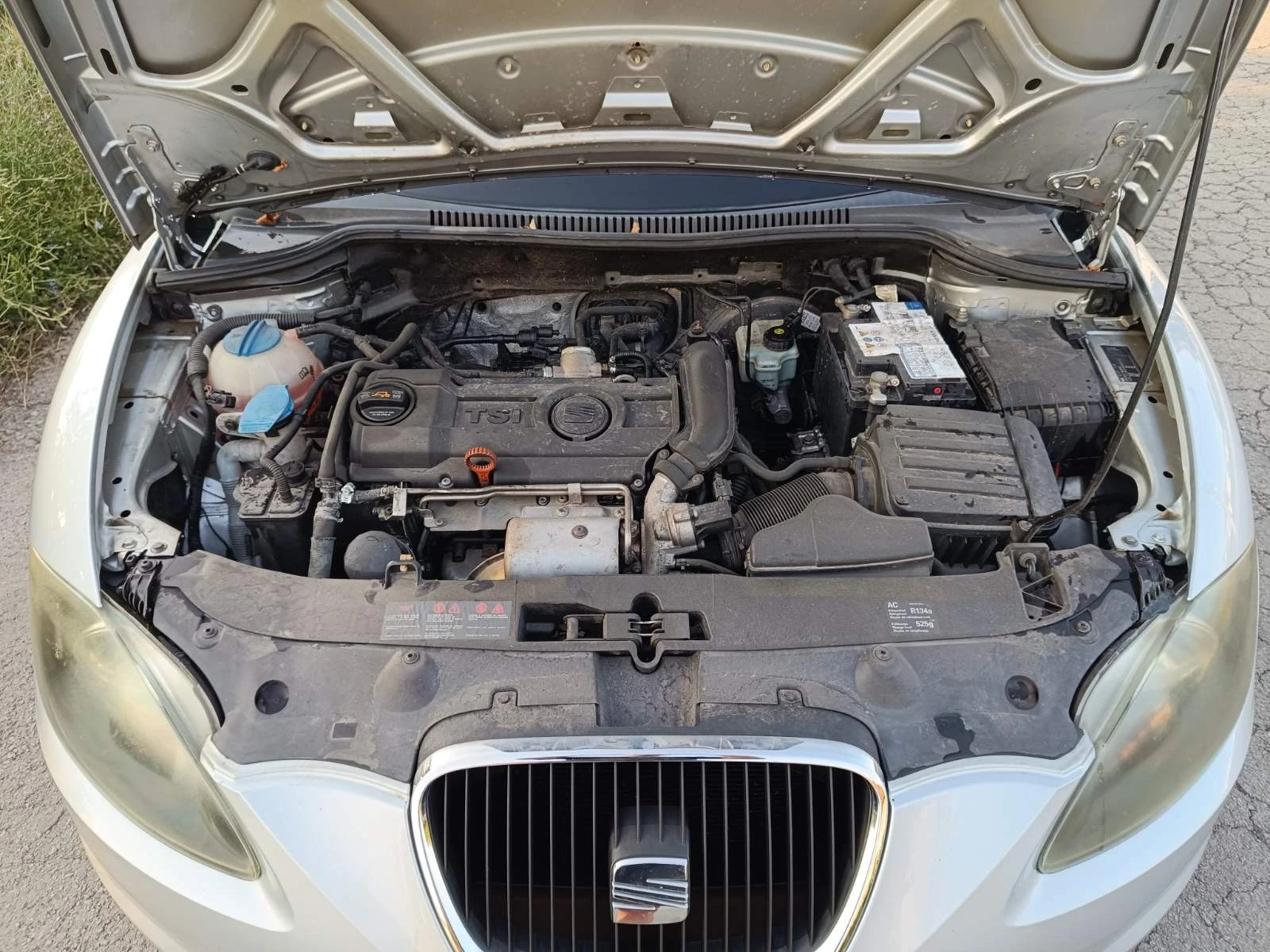 Seat Leon, снимка 4 - Автомобили и джипове - 56484676