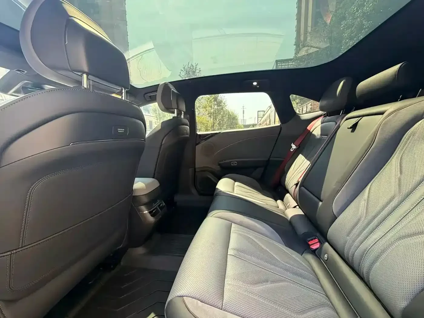 Zeekr 7 GT 2025 RWD Smart Edition 75 kWh | Mobile.bg � ����������� 6