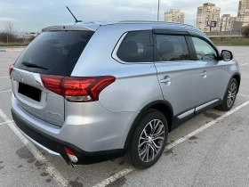 Mitsubishi Outlander GT 3.0 V6 224кс. S-AWC 4X4 FULL-7МЕСТА, снимка 6