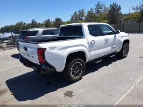 Toyota Tacoma 2.4l Trd Sport, снимка 4