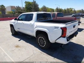 Toyota Tacoma 2.4l Trd Sport, снимка 3