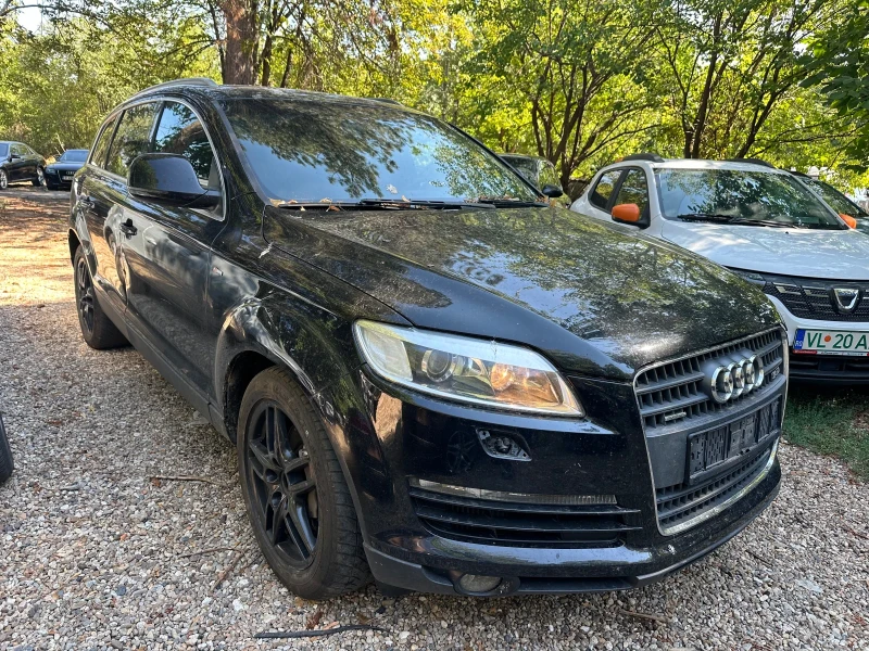 Audi Q7 7места* Панорама* 3.0Д, снимка 3 - Автомобили и джипове - 44201298