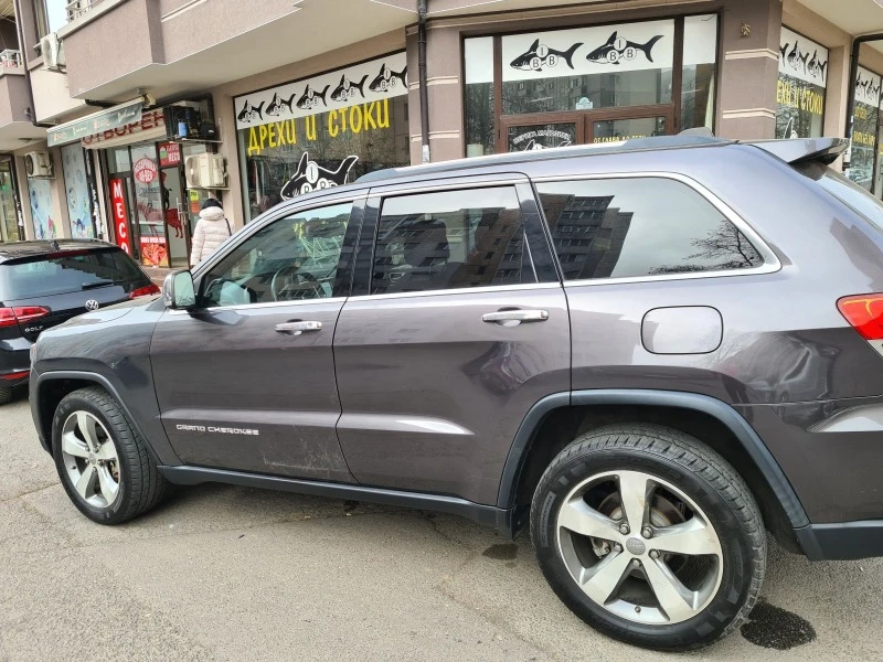 Jeep Grand cherokee Limited 3.6, снимка 5 - Автомобили и джипове - 47843589