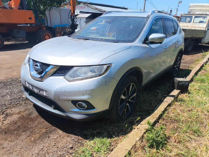 Nissan X-trail 1.6d, снимка 5 - Автомобили и джипове - 50878159