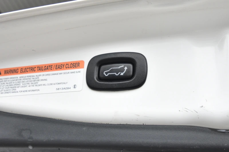 Mitsubishi Outlander 2.2 D, снимка 16 - Автомобили и джипове - 53416306