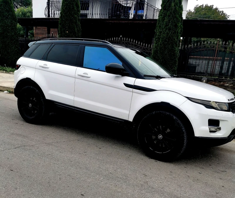 Land Rover Evoque 2.2TDI , снимка 2 - Автомобили и джипове - 53527721