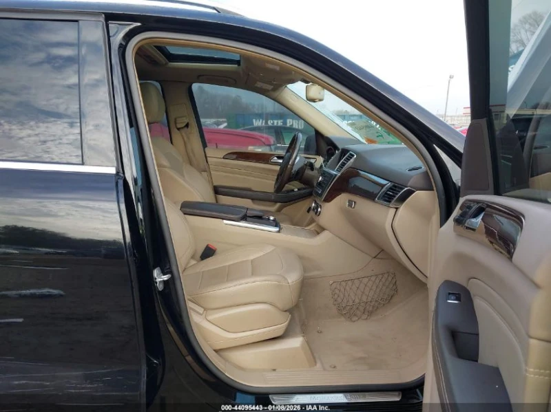 Mercedes-Benz ML 350 3.5l 4Matic, снимка 5 - Автомобили и джипове - 53577305