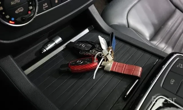 Mercedes-Benz GLE 350 D Coupe AMG 360 Cam Blind Spot Панорама , снимка 15 - Автомобили и джипове - 55674939