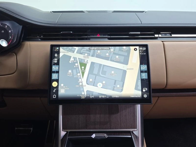 Land Rover Range rover 4.4 Automatic, снимка 14 - Автомобили и джипове - 55884702