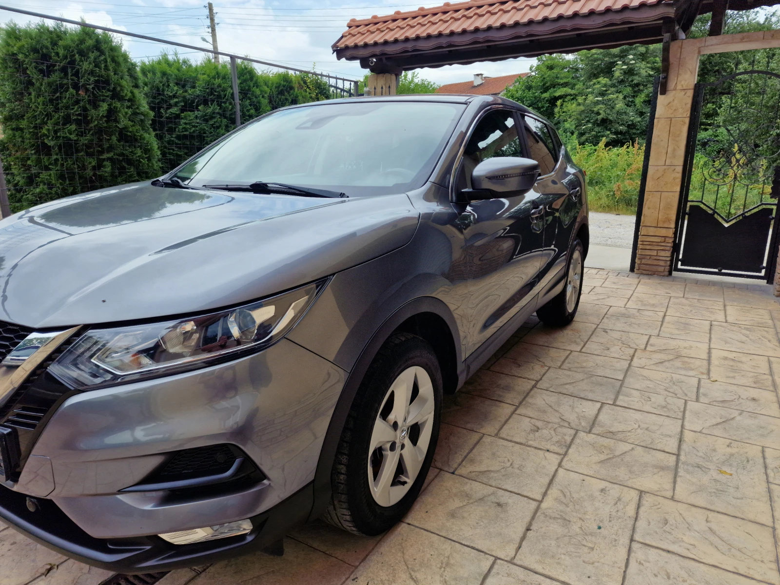 Nissan Qashqai 1.5DCi - изображение 2