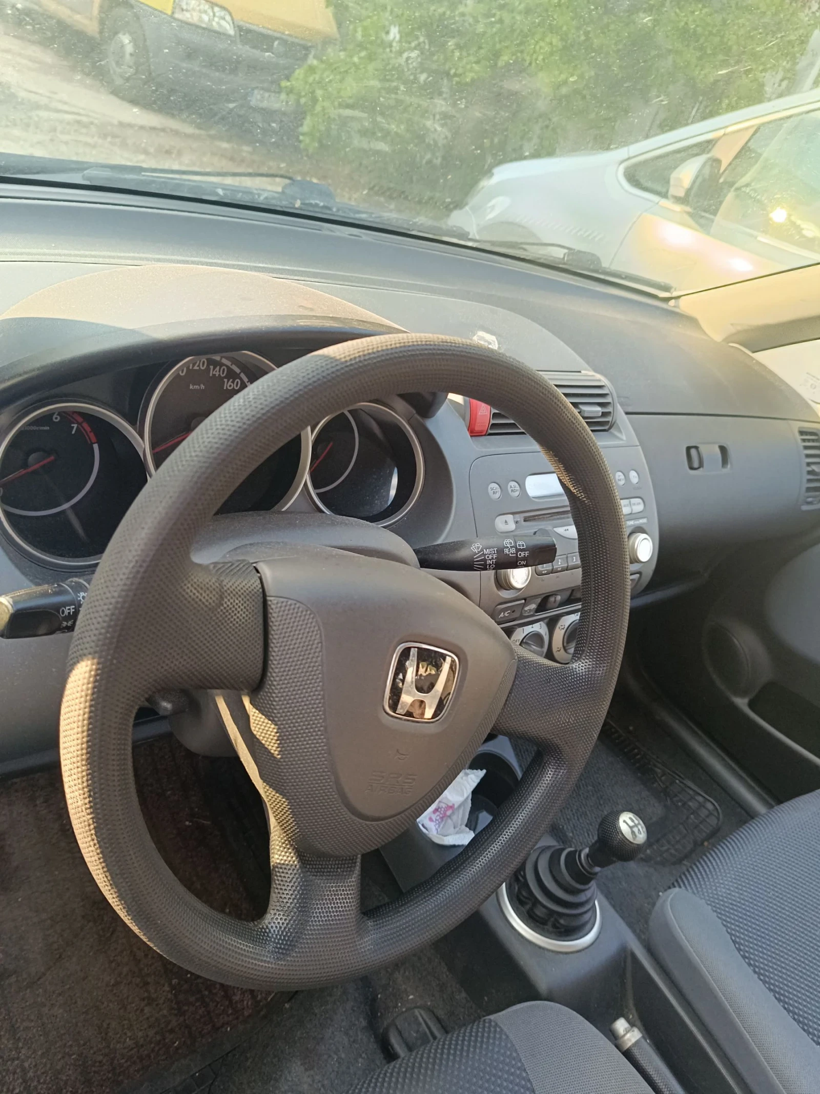 Honda Jazz  - изображение 4