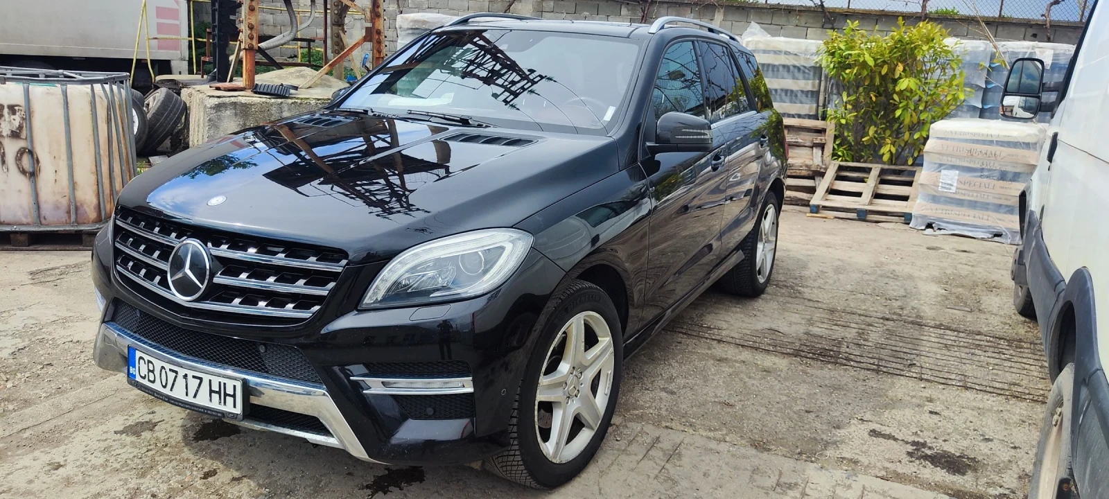 Mercedes-Benz ML 350  - изображение 3