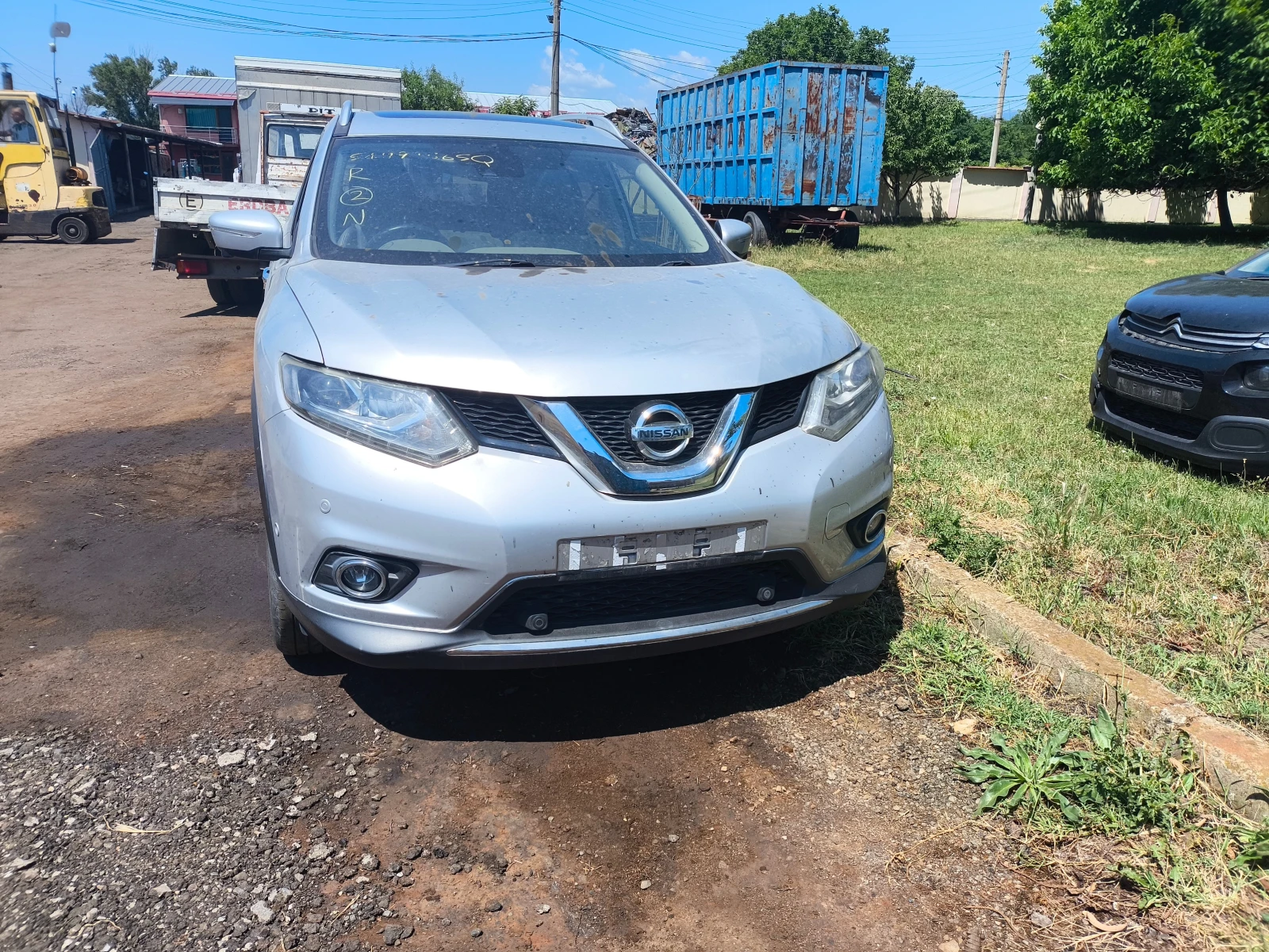 Nissan X-trail 1.6d - изображение 2