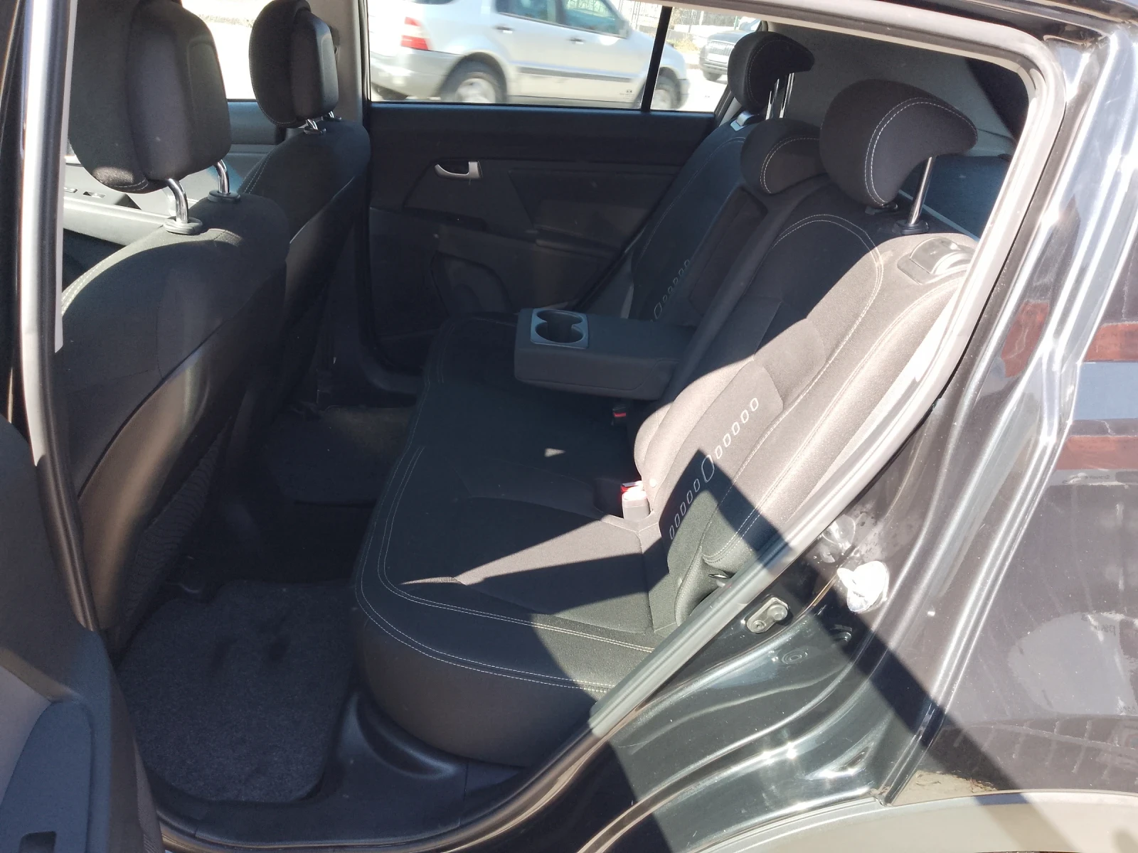 Kia Sportage 1.7 CRDI/EURO-6/FACELIFT | Mobile.bg — изображение 13