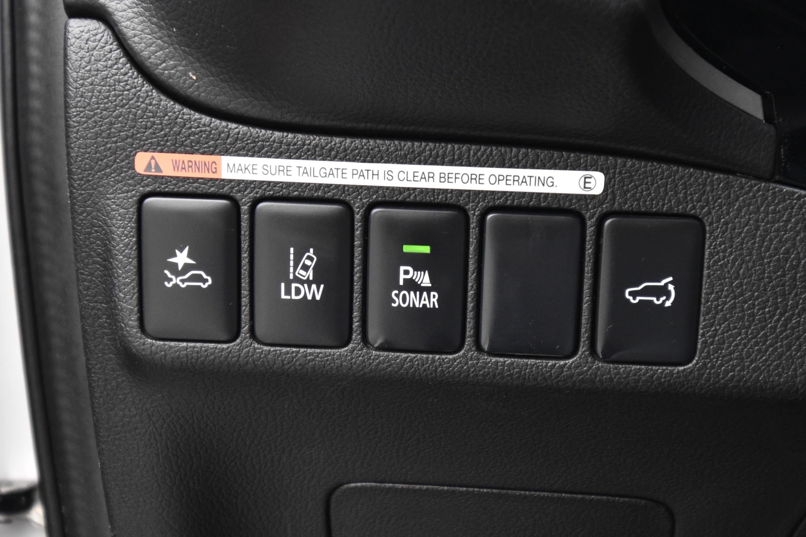 Mitsubishi Outlander 2.2 D - изображение 7