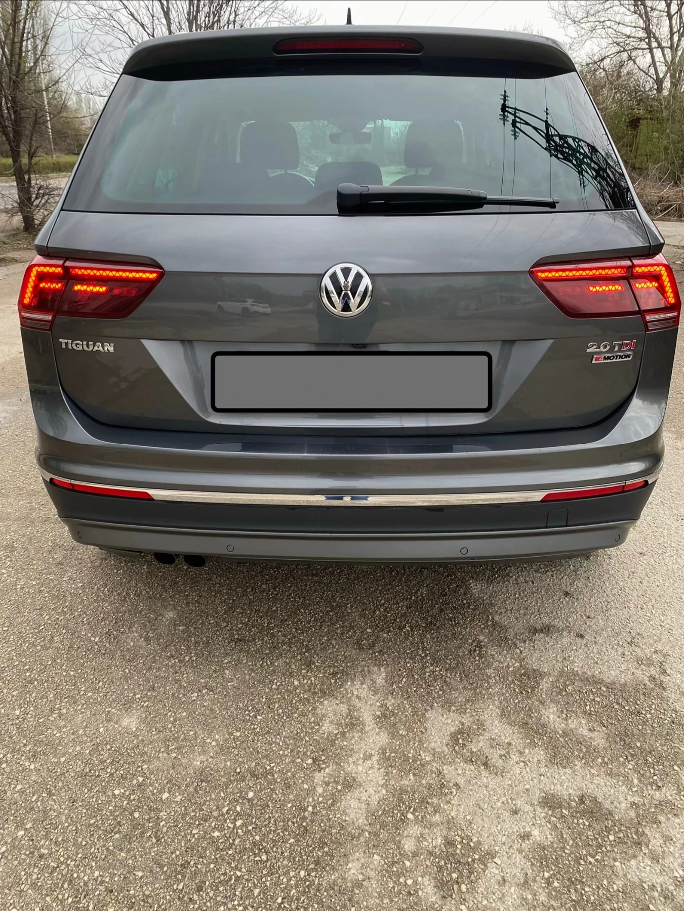 VW Tiguan, снимка 5 - Автомобили и джипове - 53926432