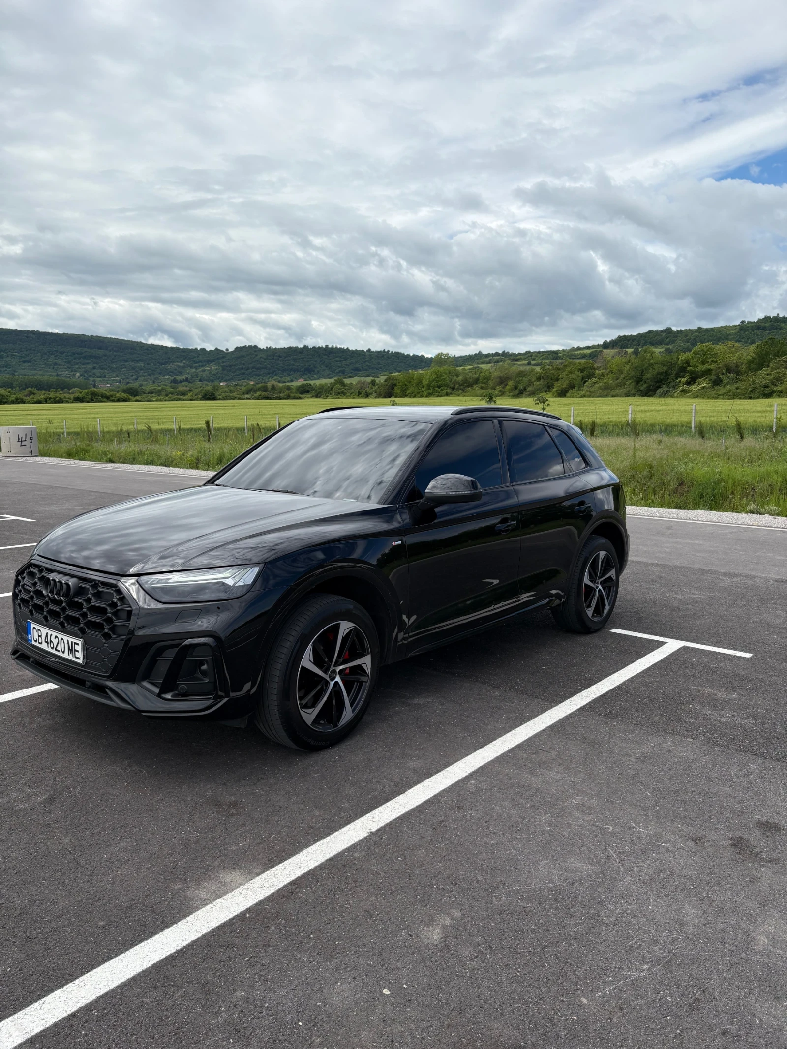 Audi Q5, снимка 2 - Автомобили и джипове - 54621784