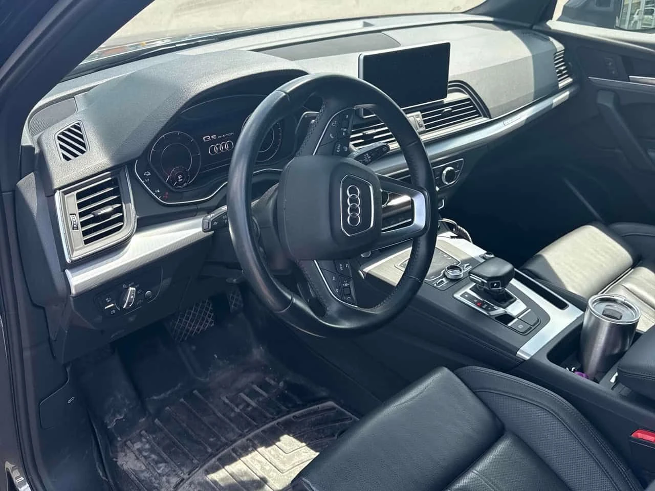 Audi Q5 * Progressiv * ОБДУХВАНЕ * ПАНО * 2 КЛЮЧА * CARFAX, снимка 5 - Автомобили и джипове - 55074000