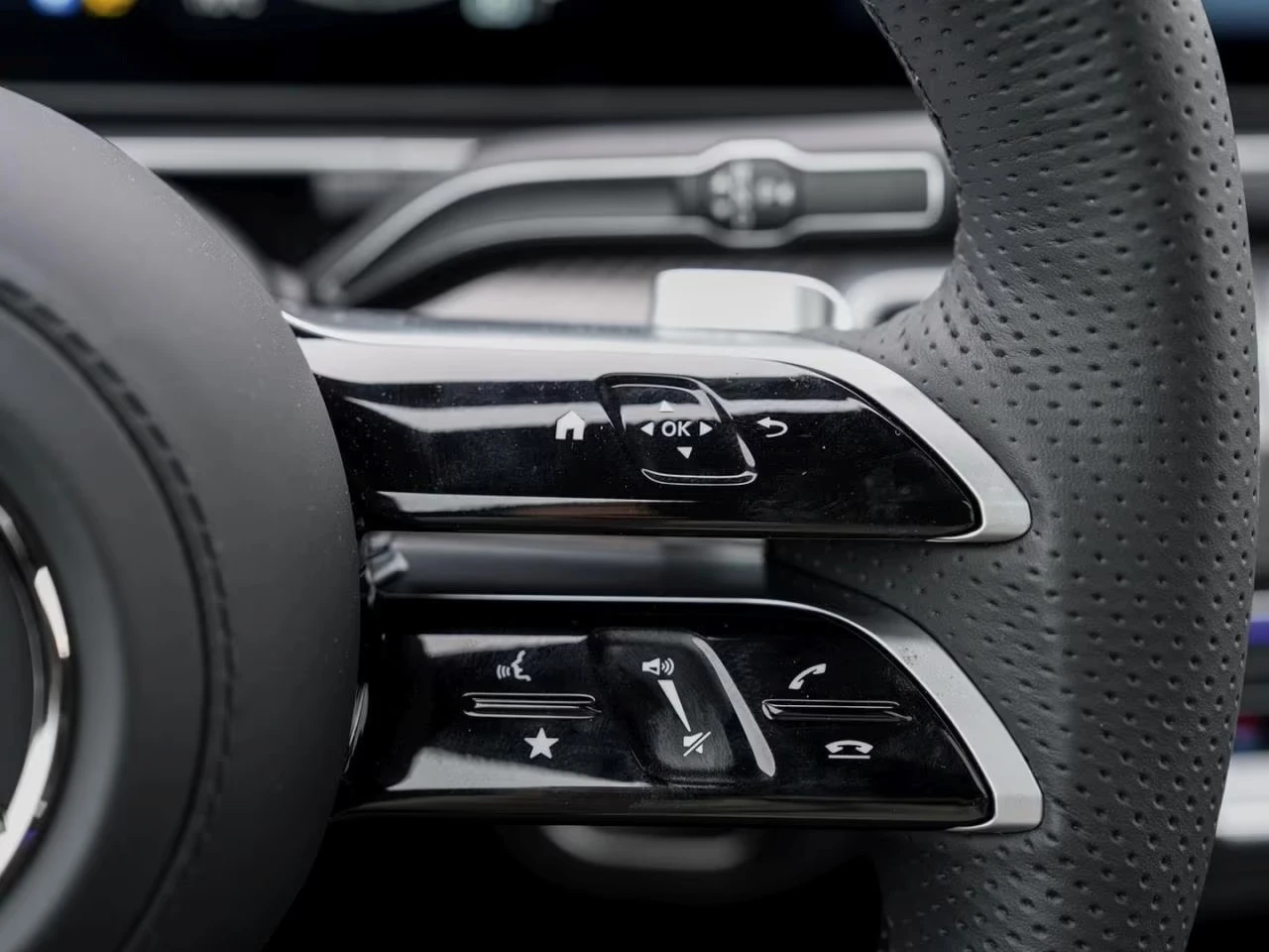 Mercedes-Benz GLS580 4M AMG BURMESTER PANORAMA 360-CAM HEAD-UP CARBON, снимка 5 - Автомобили и джипове - 55105367