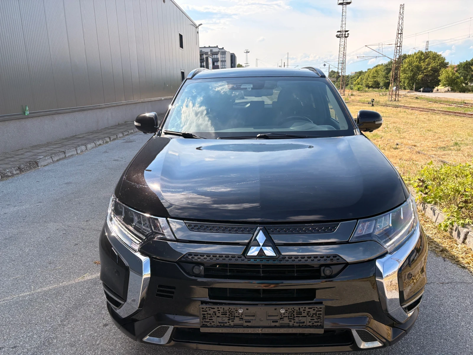 Mitsubishi Outlander 2.4 PHEV, SWISS