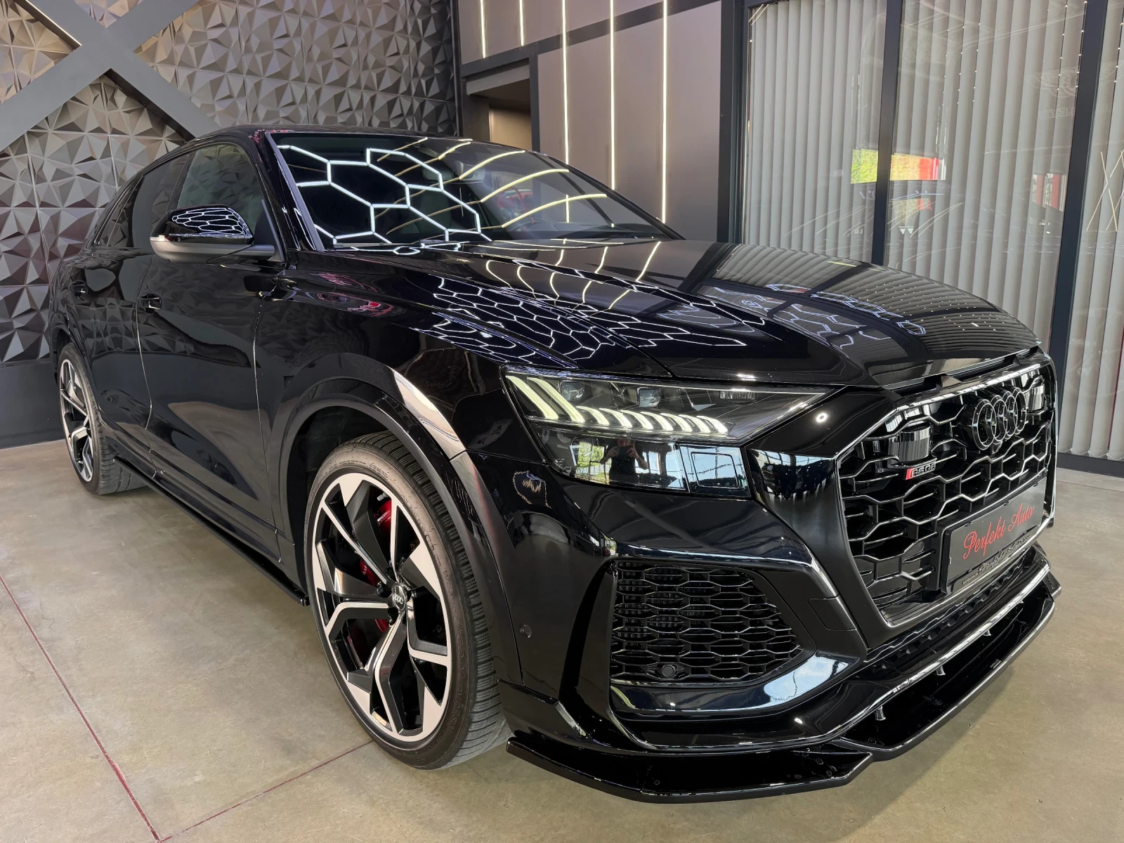Audi RSQ8 4.0 V8 QUATTRO MAXTON  * FULL ЕКС* B&O* RS Седал