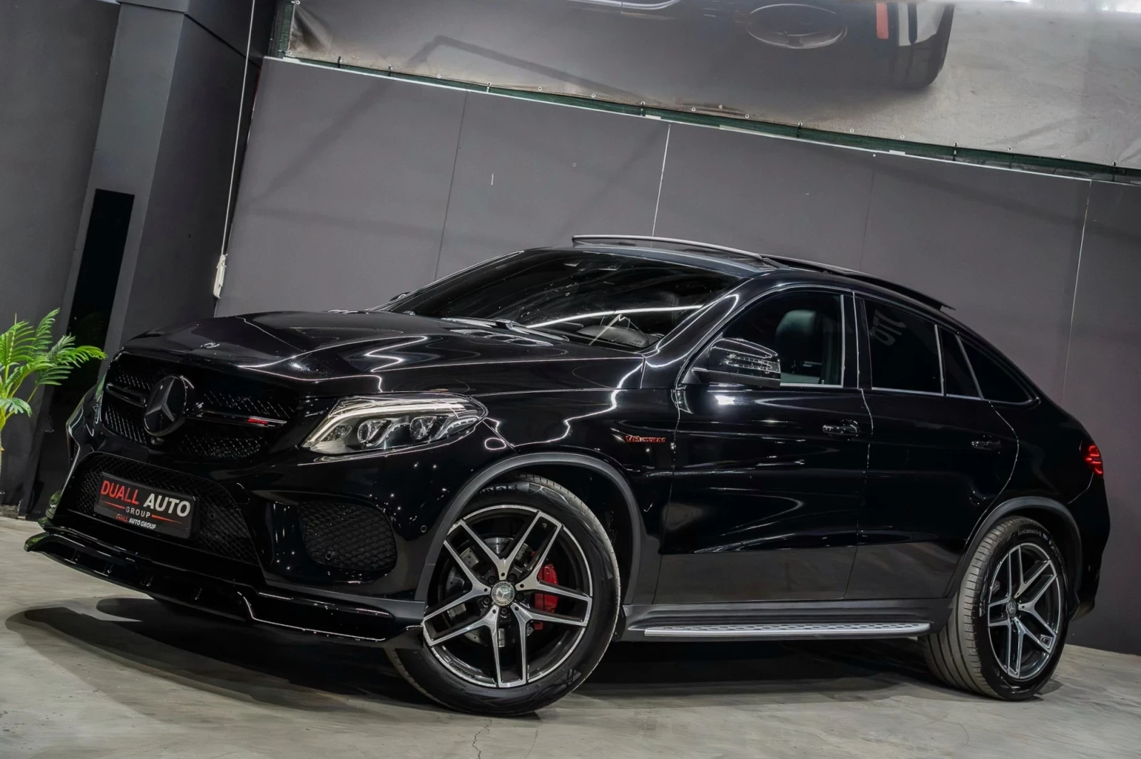 Mercedes-Benz GLE 350 6.3 AMG OPTIC / PANO / 3xTV / FULL MAXX