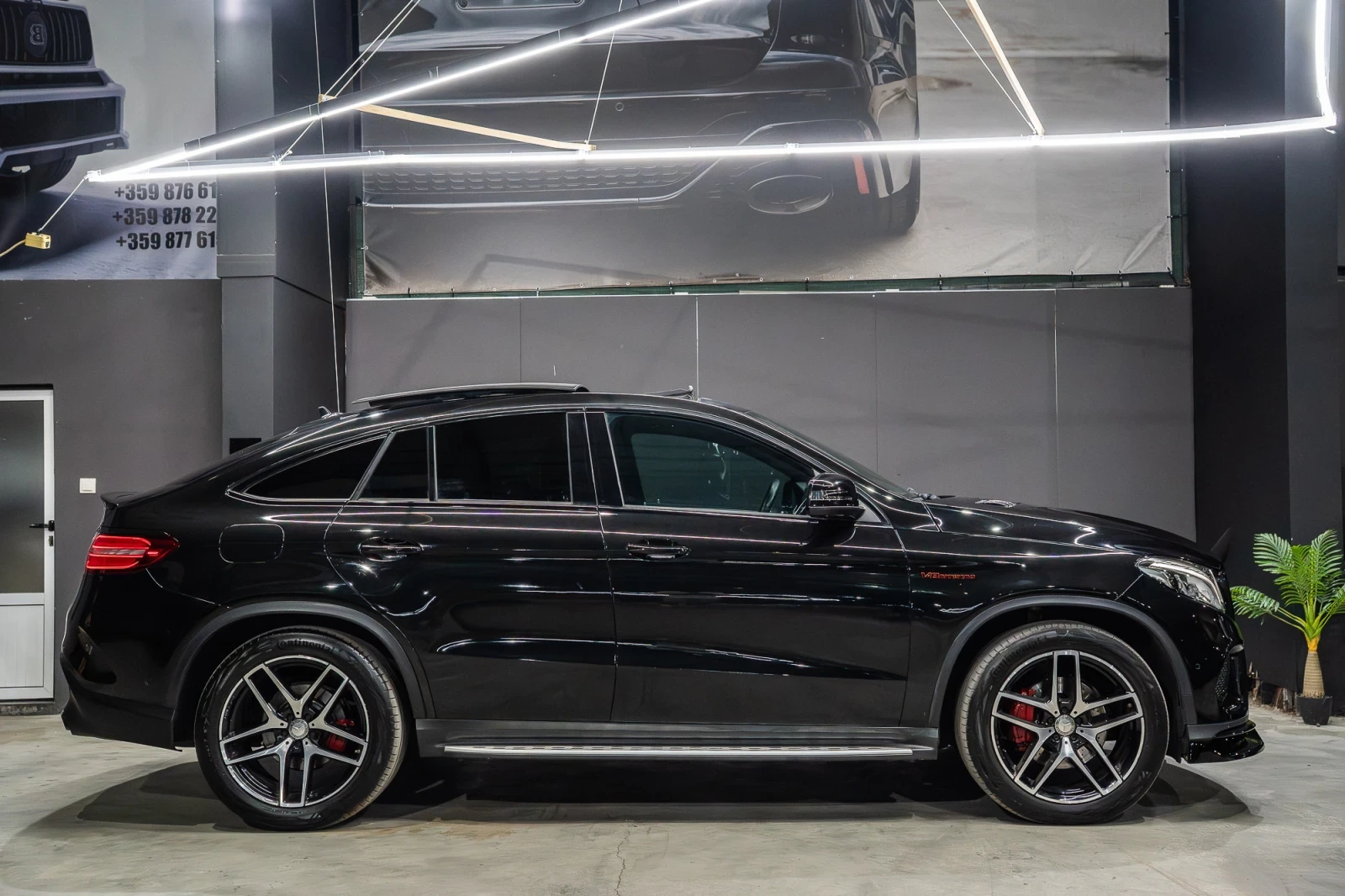 Mercedes-Benz GLE 350 6.3 AMG OPTIC / PANO / 3xTV / FULL MAXX, снимка 7 - Автомобили и джипове - 55824109