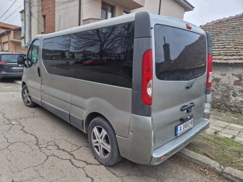 Renault Trafic 2.0, снимка 3 - Бусове и автобуси - 48265989