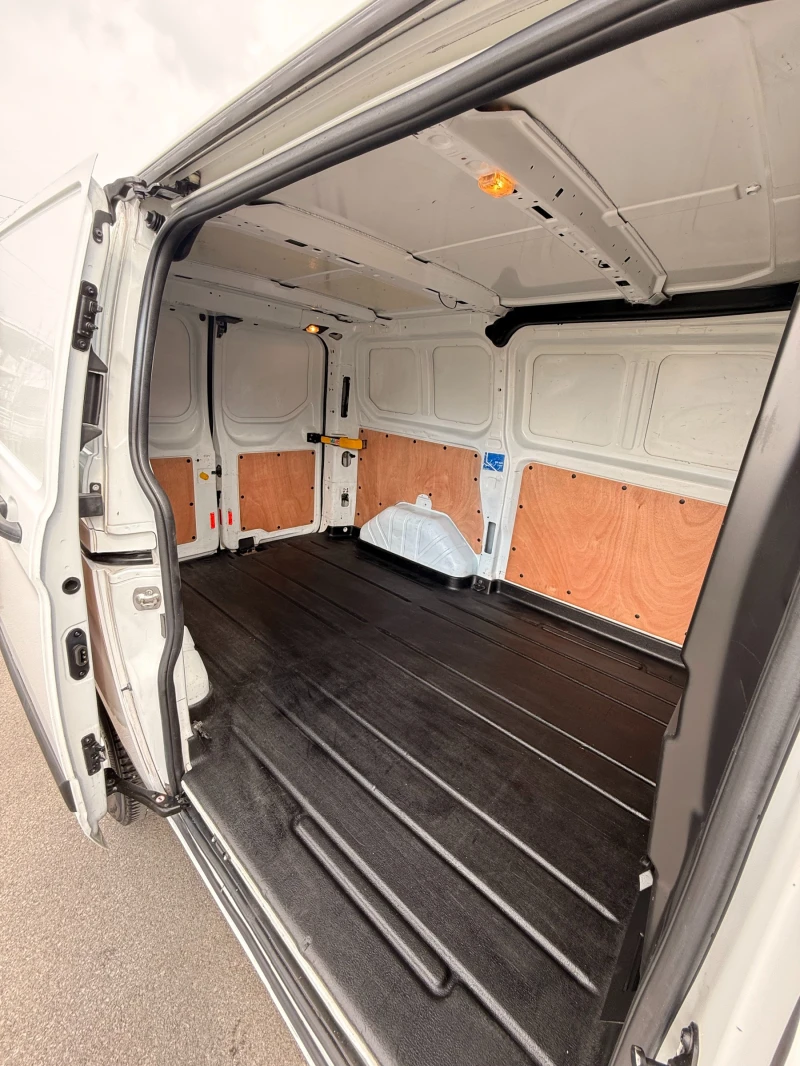Ford Transit Custom 2.0TDCI, снимка 9 - Бусове и автобуси - 49792030