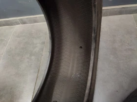 Гуми Зимни 245/45R18, снимка 8