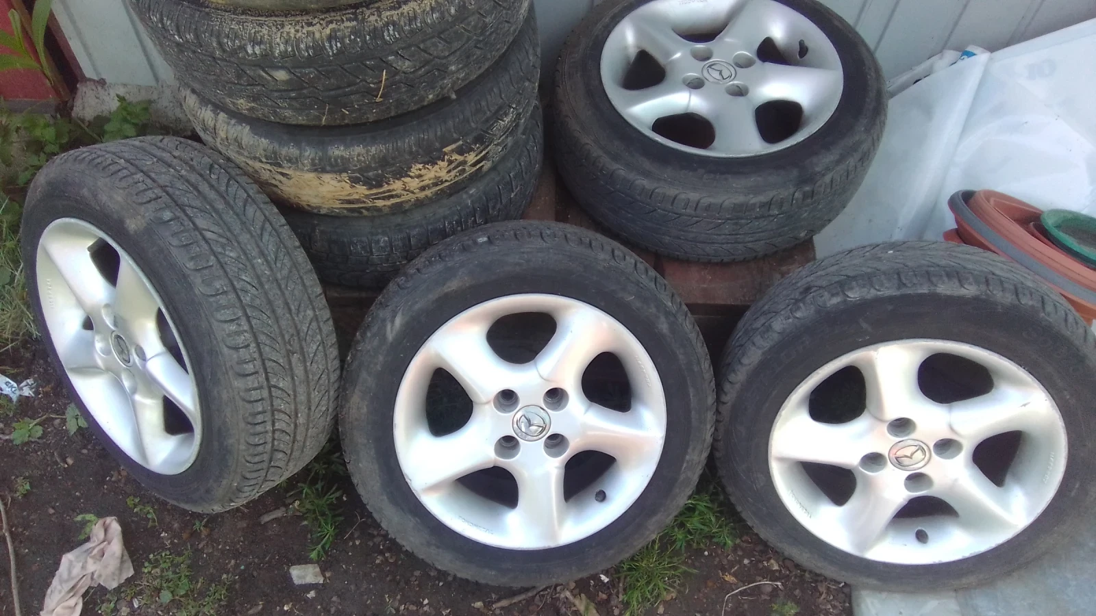 ���� � ������ 185/65R15 �� Mazda 323 | Mobile.bg � ����������� 2