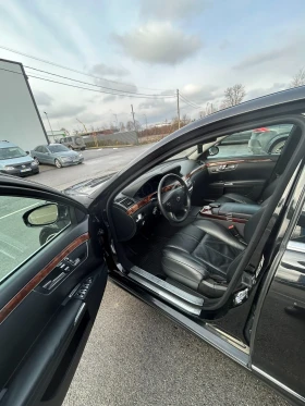 Mercedes-Benz S 320 Лимузина, снимка 11