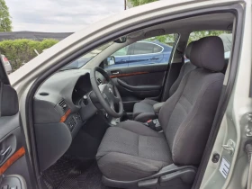 Toyota Avensis 2.0i, снимка 8