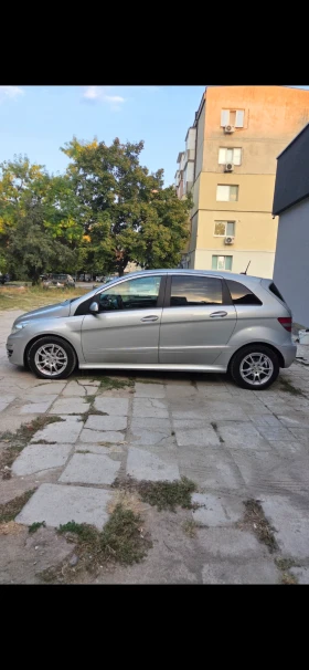 Mercedes-Benz B 200 Пефектен, снимка 5