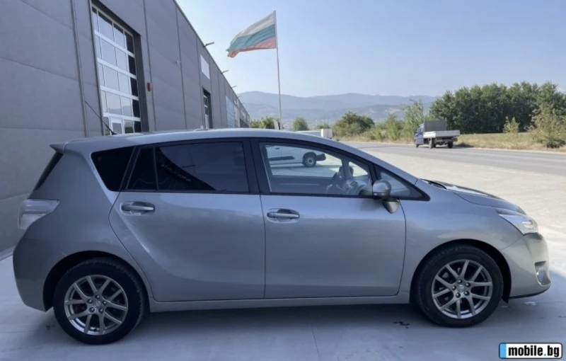 Toyota Verso Toyota Verso 1.6i-132к.с.Panorama, Camera, Navi, 7, снимка 5 - Автомобили и джипове - 45324958