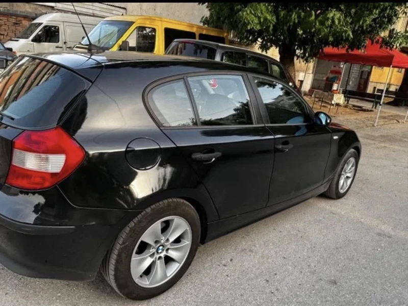 BMW 118, снимка 4 - Автомобили и джипове - 48430849