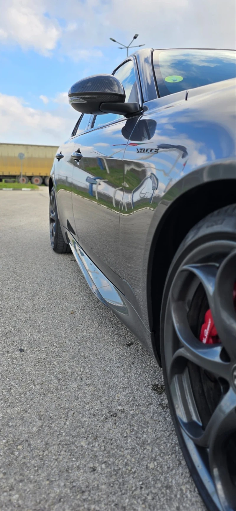 Alfa Romeo Giulia  2.2 veloce carbon steel 66000km.Промоция до края , снимка 2 - Автомобили и джипове - 51347961