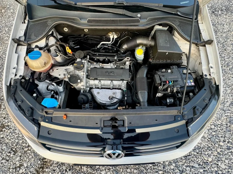 VW Polo 2012 ИТАЛИЯ НАПЪЛНО ОБСЛУЖЕН, снимка 15 - Автомобили и джипове - 50667489