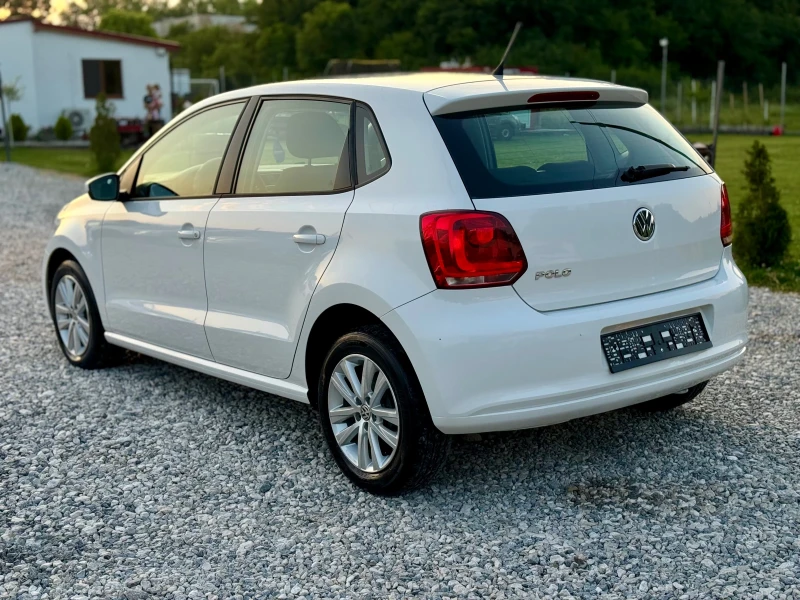 VW Polo 2012 ИТАЛИЯ НАПЪЛНО ОБСЛУЖЕН, снимка 4 - Автомобили и джипове - 50667489