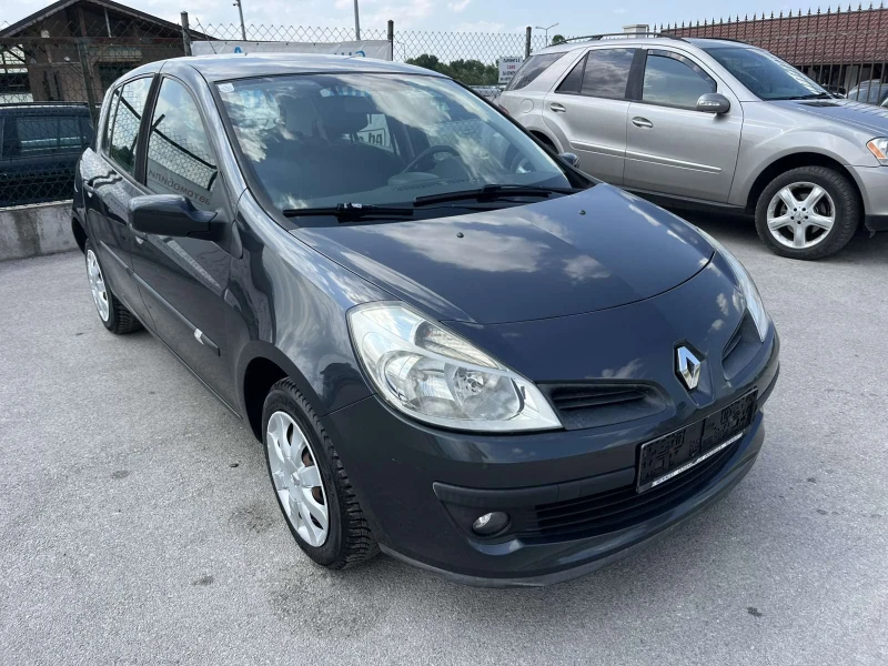 Renault Clio 1.2I 75кс EURO 4 КЛИМАТИК, снимка 3 - Автомобили и джипове - 50727505